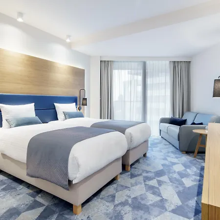 ホテル Seaside Park 4*