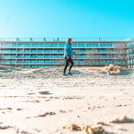 Seaside Park Отель Колобжег