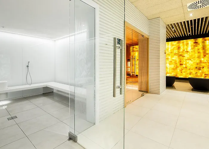 Seaside Park Отель Колобжег