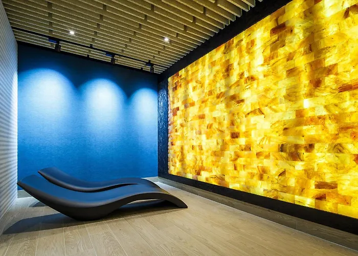 Отель Seaside Park 4*