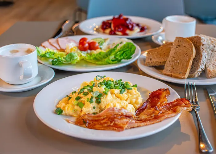 Отель Seaside Park 4*