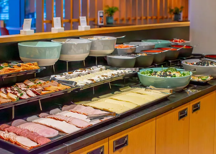 Seaside Park 4* קולובז'ג