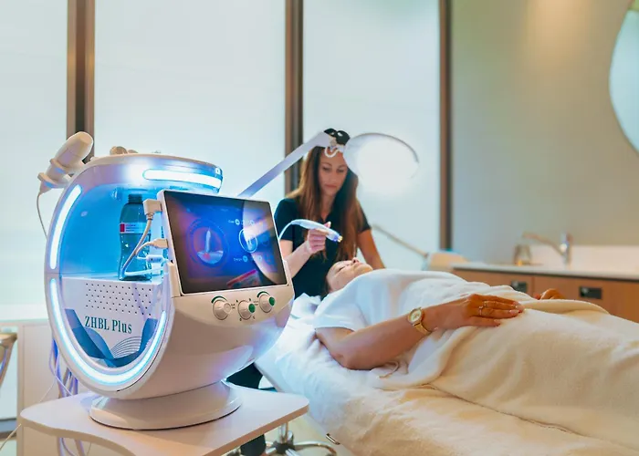 Seaside Park 4* קולובז'ג